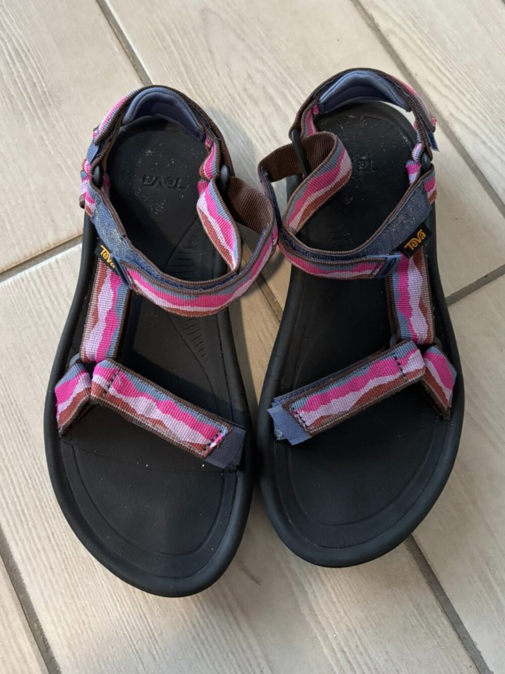 Tevas Womens Hiking Sandal size 9